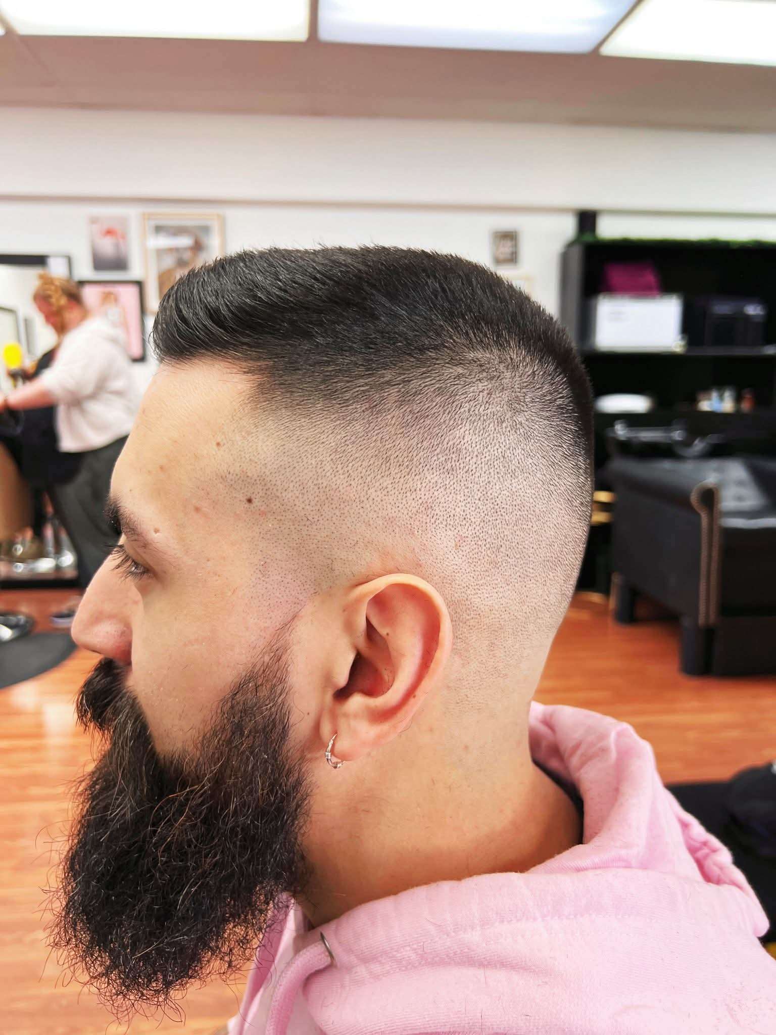 Women's haircut and style